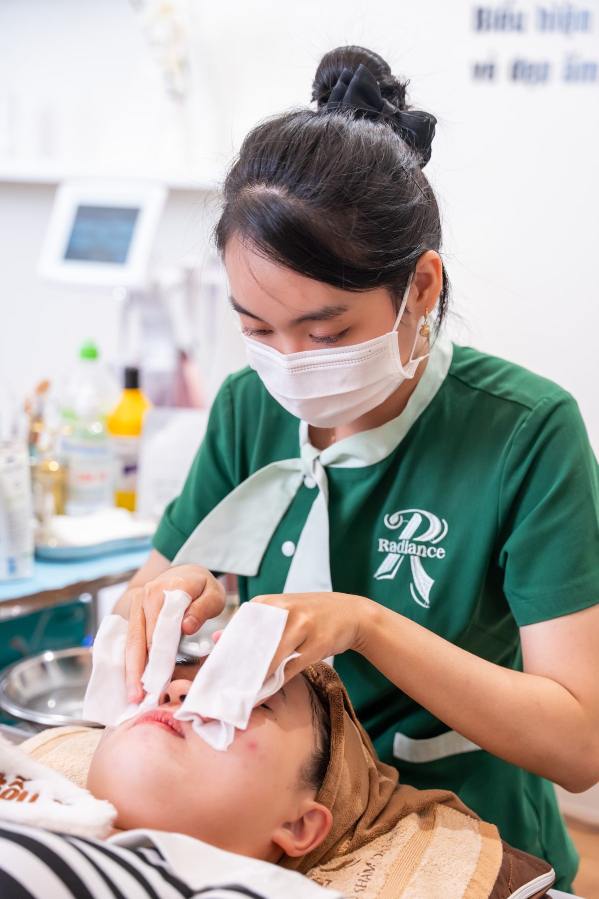 Dịch vụ chăm sóc da